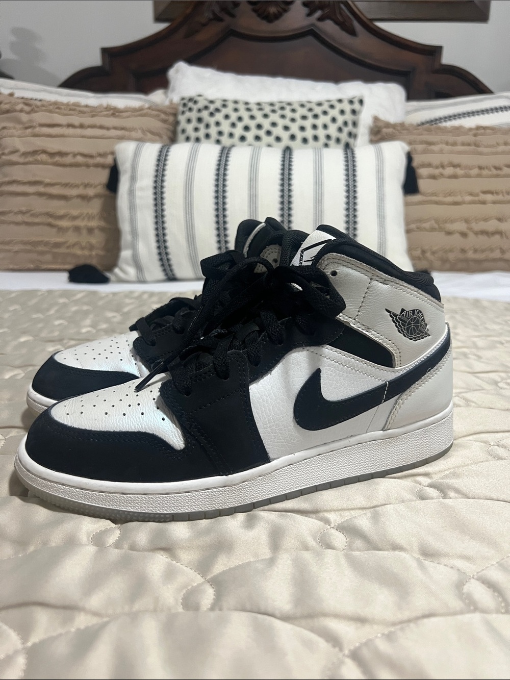 Nike Black and White Mid-Top Sneakers Air Jordan’s 1